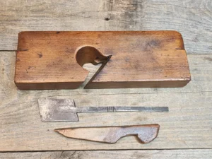 Vintage Unbranded 1 Inch Straight Molding Plane 0425-001