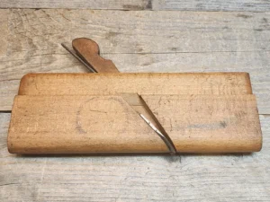 Vintage Greenfield Tool Co. No. 364 Wood Round Nose Molding Plane 0425-004